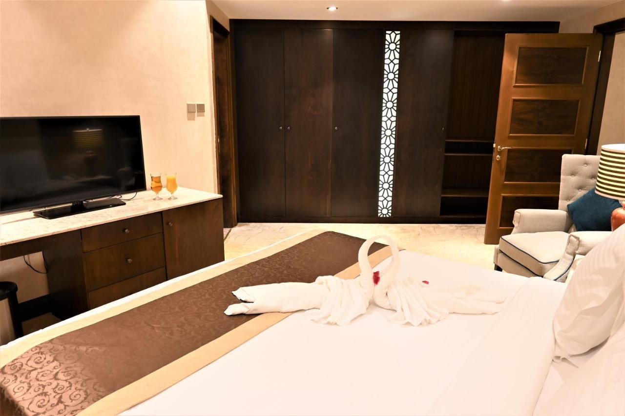 Crystal Plaza Al Majaz Hotel Sharjah Eksteriør billede