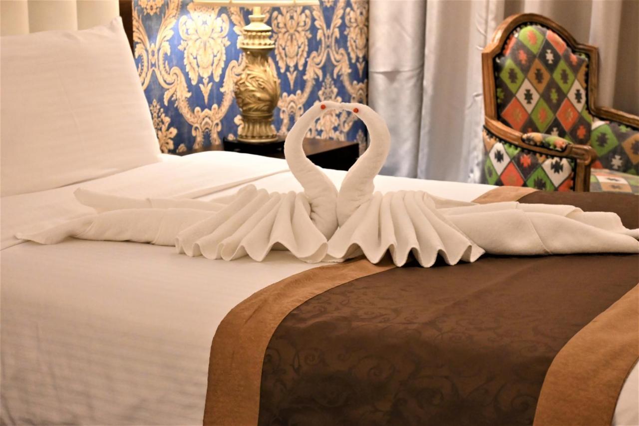 Crystal Plaza Al Majaz Hotel Sharjah Eksteriør billede