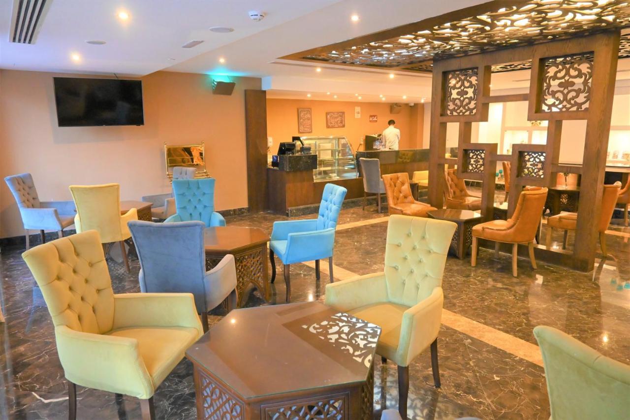 Crystal Plaza Al Majaz Hotel Sharjah Eksteriør billede
