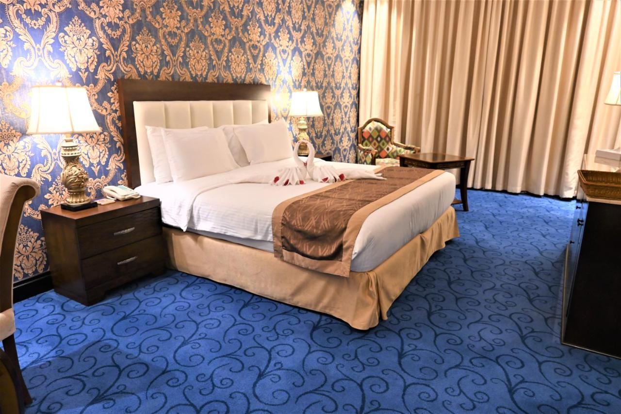Crystal Plaza Al Majaz Hotel Sharjah Eksteriør billede
