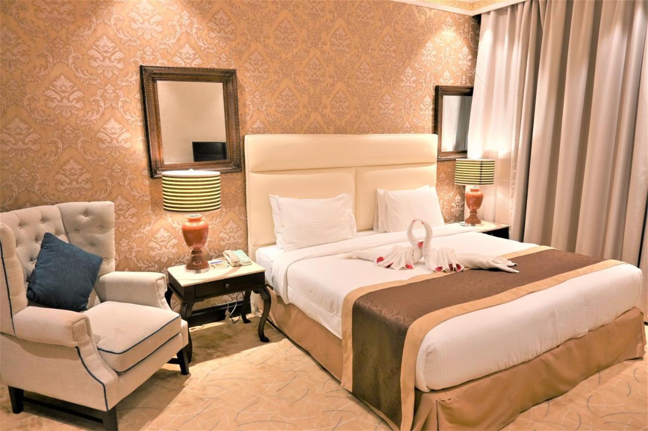 Crystal Plaza Al Majaz Hotel Sharjah Eksteriør billede