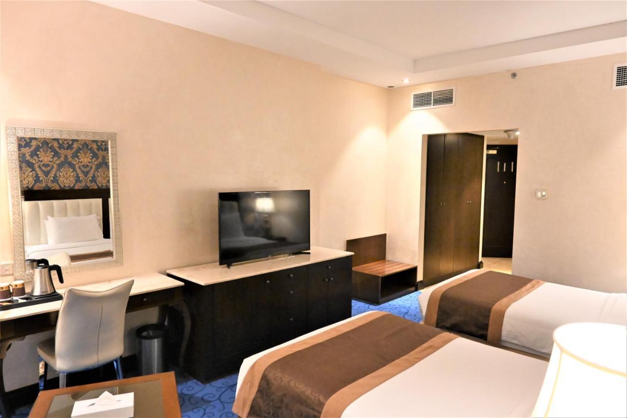 Crystal Plaza Al Majaz Hotel Sharjah Eksteriør billede